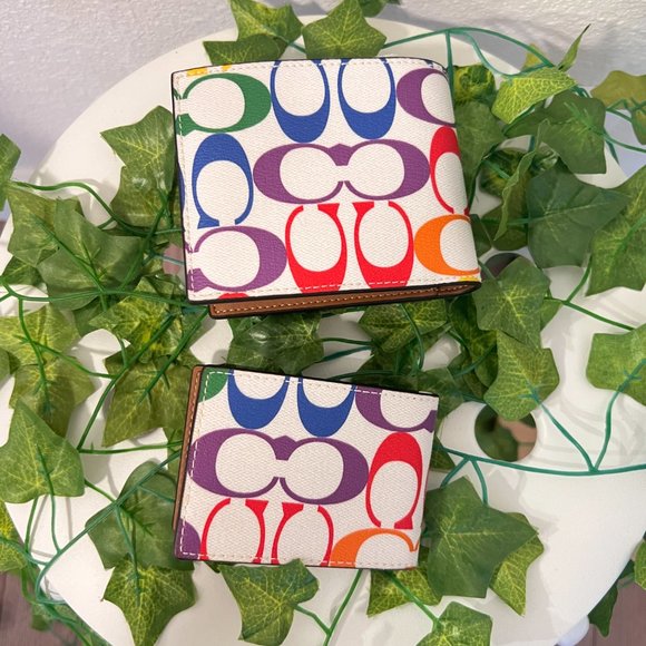 coach 3 In 1 Wallet In Rainbow Signature Canvas C9863 - Picture 2 of 6